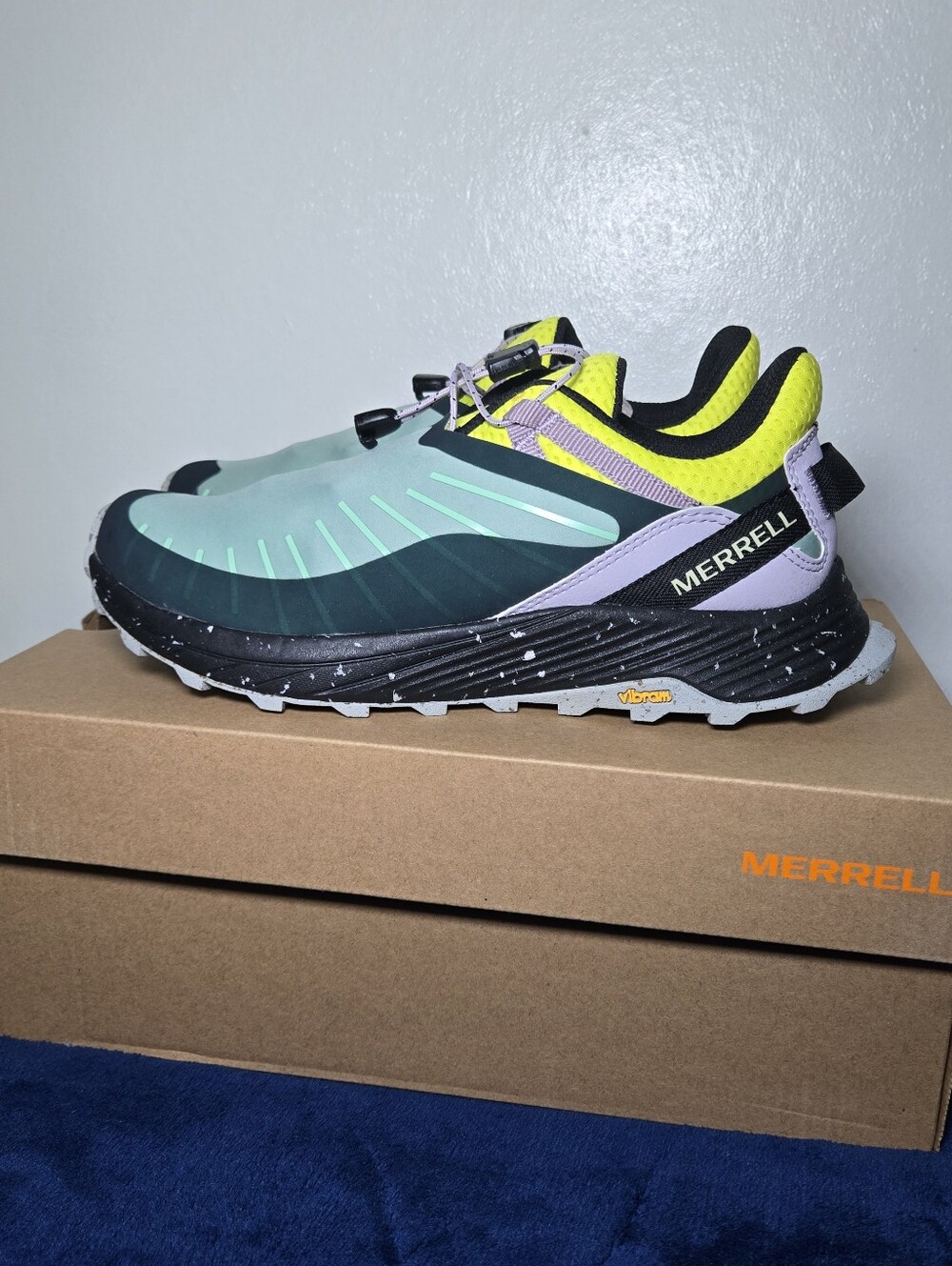 Merrell Embark Lace Shield Womens Size 8 Jade Green Hiking Shoes  - NEW